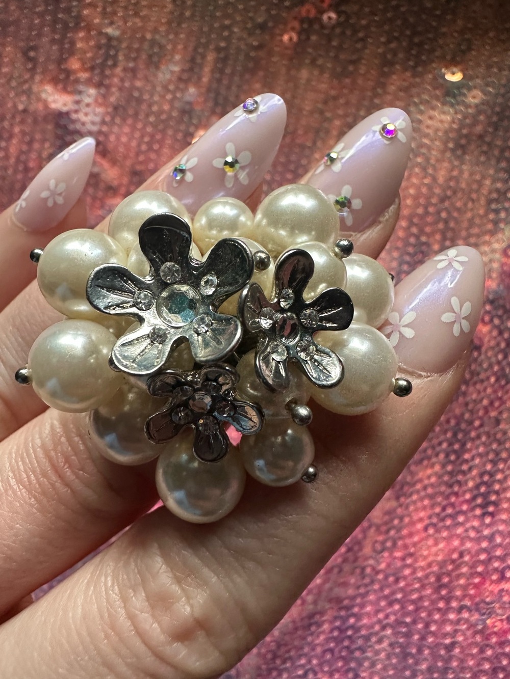 Floral & Pearl Cluster Silver Tone Stretch Ring